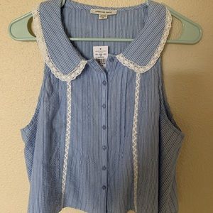 American eagle crop blouse